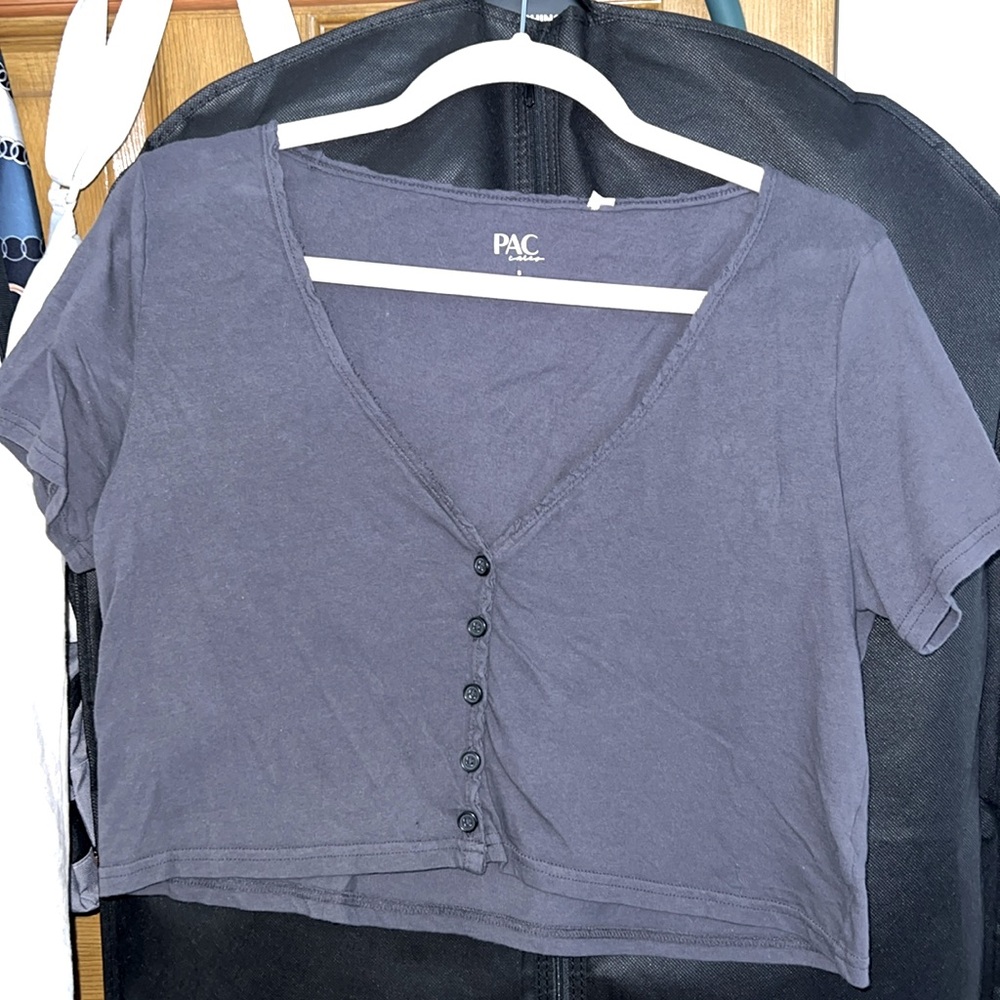 Pacsun V-Neck Buttoned Down Tshirt